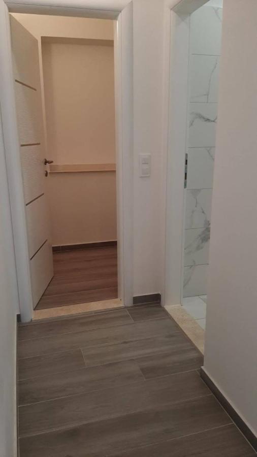 Apartmani Ivica Martic Duće Exteriör bild