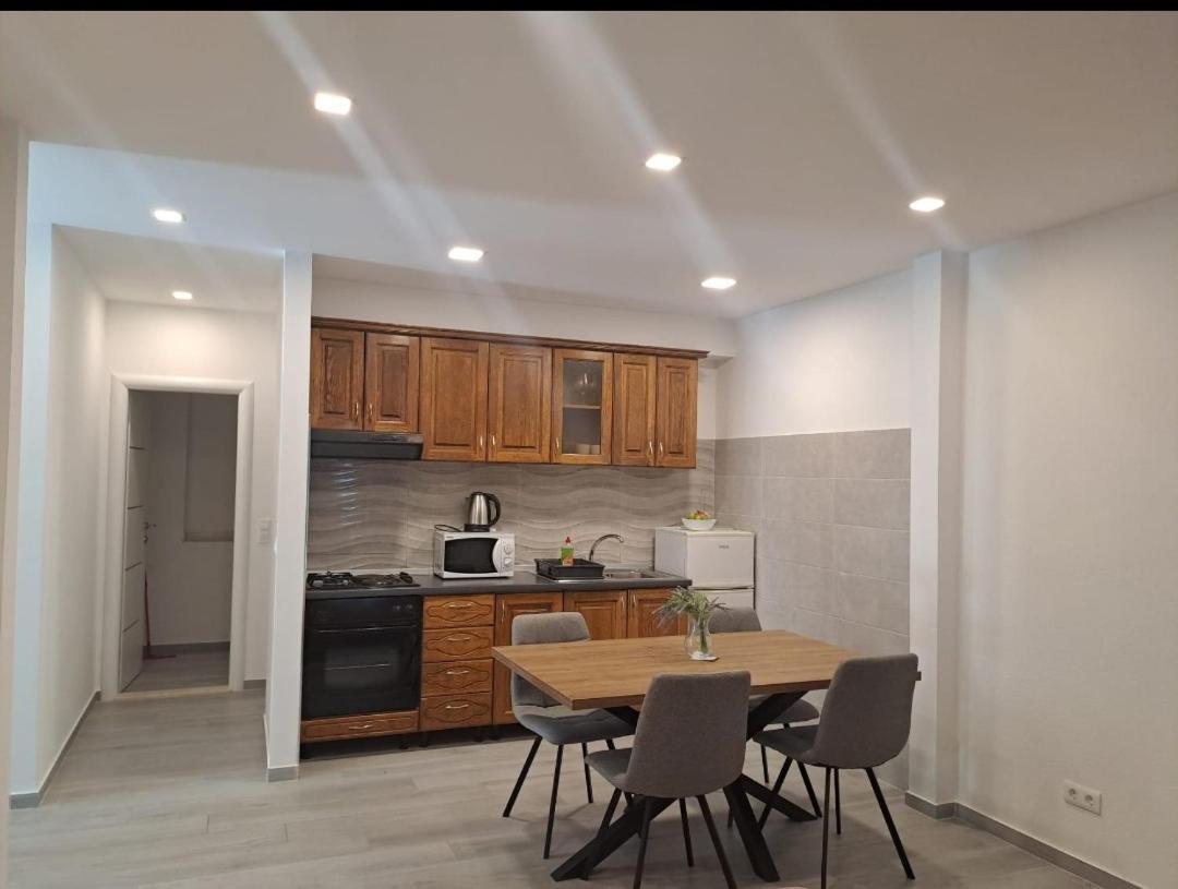 Apartmani Ivica Martic Duće Exteriör bild